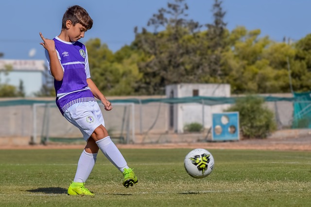 轻轻松松！小莫布里9中6拿到17分8板2助2帽 正负值+19.